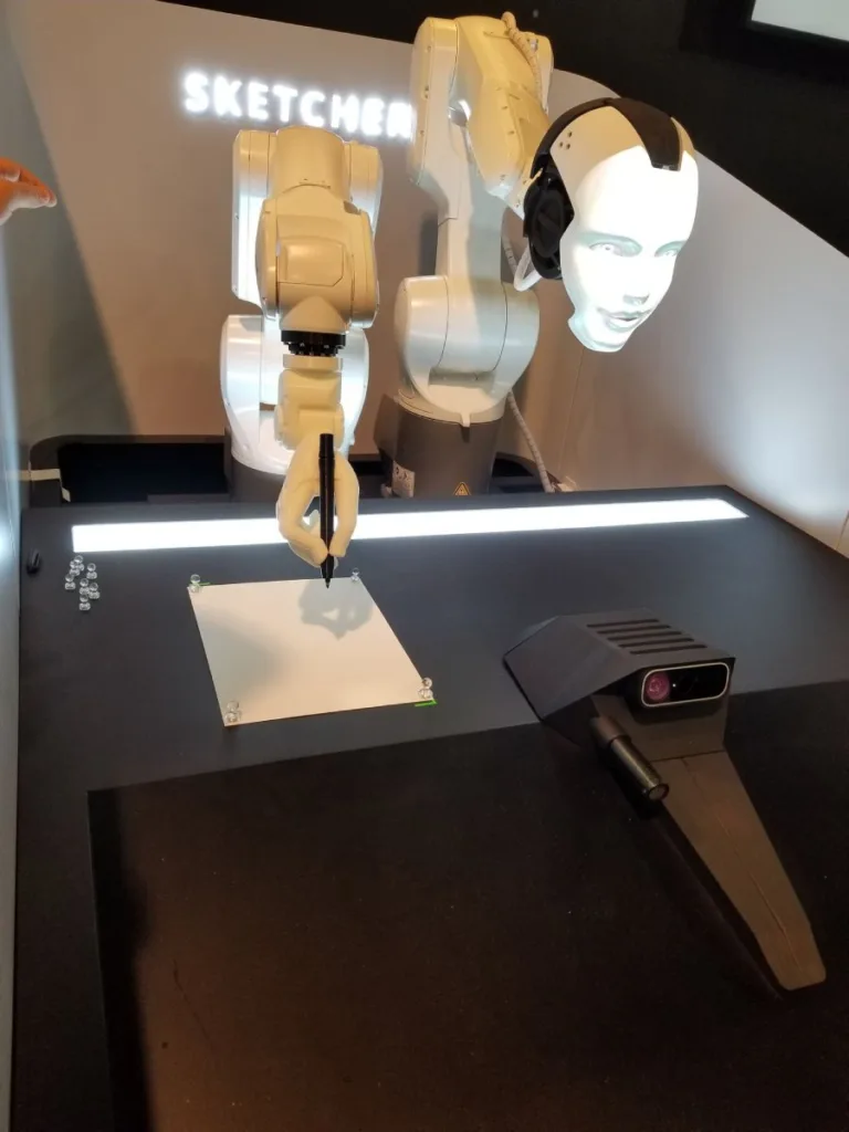 Talking and drawing humanoid